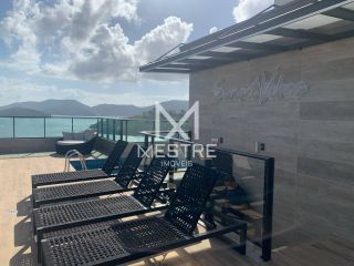 APARTAMENTO DE 3 SUÍTES, 2 VAGAS - PRONTO À 100M DO MAR!