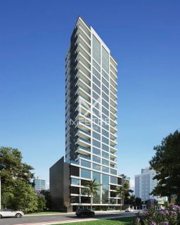 Apartamento com 04 suítes e 03 vagas de garagem + Meia Praia | Ref. 166048 + Pronto para morar por R$ 2.750.000,00
