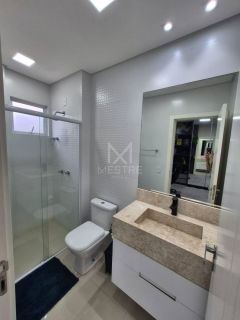 APARTAMENTO DIFERENCIADO COM 03 SUÍTES PARA LOCAÇÃO ANUAL NO ED. GÊNOVA