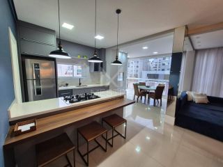 APARTAMENTO DIFERENCIADO COM 03 SUÍTES PARA LOCAÇÃO ANUAL NO ED. GÊNOVA