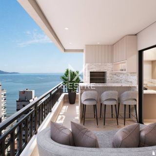APARTAMENTO EM ANDAR ALTO À 200M DA PRAIA!