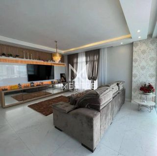 Apartamento totalmente mobiliado + 04 suítes + Meia Praia | Ref. 167104 + Pronto para morar por R$ 2.690.000,00