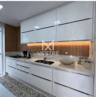 Apartamento totalmente mobiliado + 04 suítes + Meia Praia | Ref. 167104 + Pronto para morar por R$ 2.690.000,00