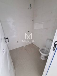 SOBRADO DE 3 SUÍTES NO CENTRO DE PORTO BELO SC!
