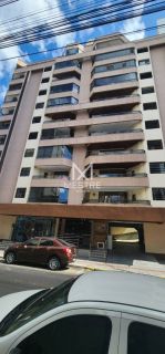 APARTAMENTO À VENDA NA MEIA PRAIA