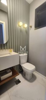 APARTAMENTO FINAMENTE MOBILIADO À VENDA NA MEIA PRAIA
