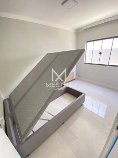 CASA COM PISCINA À VENDA EM ITAPEMA