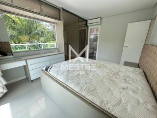 CASA ALTO PADRÃO EM CONDOMÍNIO À VENDA