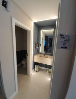APARTAMENTO DE 2 SUÍTES, 2 VAGAS À POUCOS METROS DA PRAIA! REF.: 170622