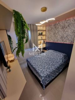 APARTAMENTO COM 03 SUÍTES MOBILIADO À VENDA NA MEIA PRAIA