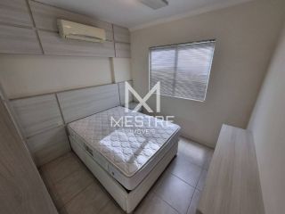 Apartamento + Mobiliado + Meia Praia + Condomínio Familiar + Ref 172882