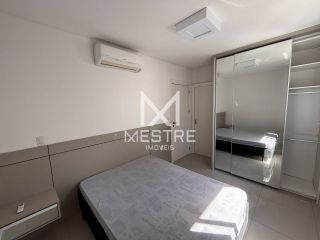 APARTAMENTO MOBILIADO À VENDA NO CORAÇÃO DA MEIA PRAIA