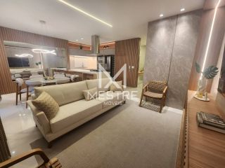 APARTAMENTO QUADRA MAR FINAMENTE MOBILIADO À VENDA NA MEIA PRAIA