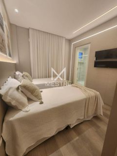 APARTAMENTO QUADRA MAR FINAMENTE MOBILIADO À VENDA NA MEIA PRAIA
