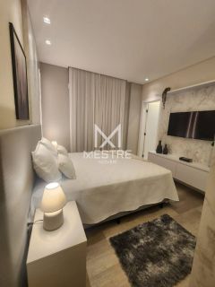 APARTAMENTO FINAMENTE MOBILIADO NA QUADRA DO MAR