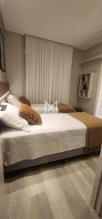 APARTAMENTO FINAMENTE MOBILIADO NA QUADRA DO MAR