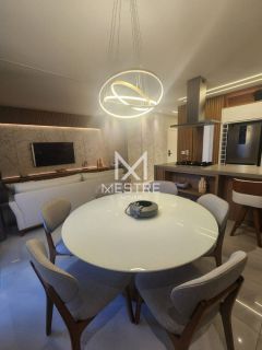 APARTAMENTO FINAMENTE MOBILIADO NA QUADRA DO MAR