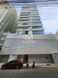 APARTAMENTO FINAMENTE MOBILIADO NA QUADRA DO MAR