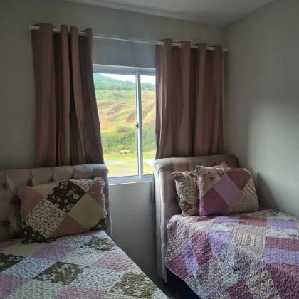 APARTAMENTO MOBILIADO, PRÓXIMO DA PRAIA À VENDA! REF: 178419
