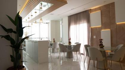 APARTAMENTO NOVO 03 SUÍTES EM BALNEÁRIO PEREQUÊ SC!