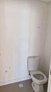 APARTAMENTO COM 03 SUÍTES NO ED. LA PASIONE À VENDA NA MEIA PRAIA