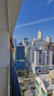 APARTAMENTO COM 03 SUÍTES NO ED. LA PASIONE À VENDA NA MEIA PRAIA