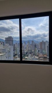 APARTAMENTO COM 03 SUÍTES NO ED. LA PASIONE À VENDA NA MEIA PRAIA