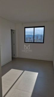 APARTAMENTO COM 03 SUÍTES NO ED. LA PASIONE À VENDA NA MEIA PRAIA