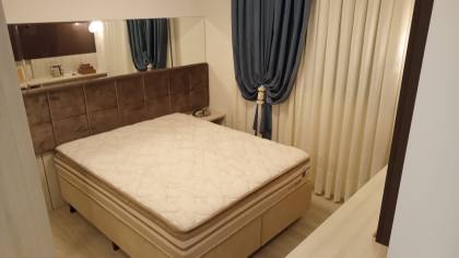 LINDO APARTAMENTO, FINAMENTE MOBILIADO À 137M DA PRAIA EM ITAPEMA SC!