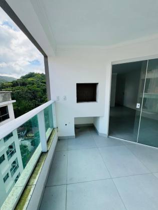APARTAMENTO DE 2 SUÍTES COM VISTA PARA O MAR NO BAIRRO MORRETES EM ITAPEMA SC!