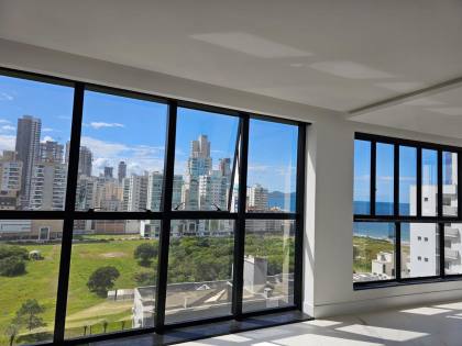 APARTAMENTO NOVO QUADRA  MAR NA MEIA PRAIA - ITAPEMA SC!
