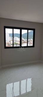 APARTAMENTO DE 2 SUÍTES À 250M DA PRAIA DE BALNEÁRIO PEREQUÊ SC!