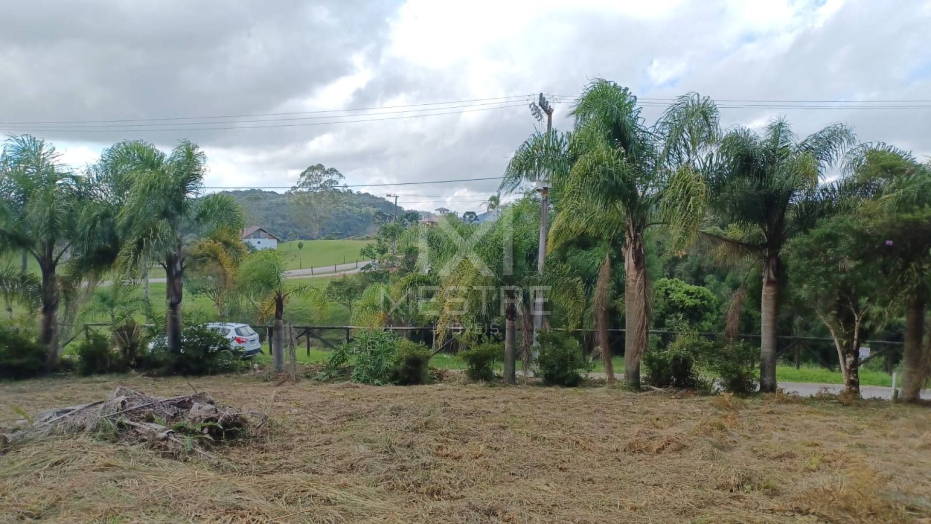 Lote para venda em Rancho Queimado | Ref. 180187 + Por R$ 270.000,00