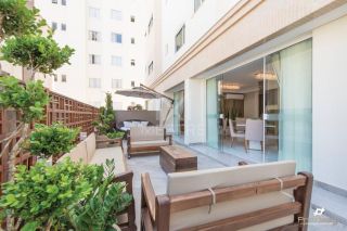 APARTAMENTO COM 03 SUÍTES NO ED. MONTEBLANC LOCALIZADO NA MEIA PRAIA