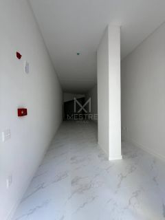 SALA COMERCIAL PARA LOCAÇÃO ANUAL NO ED. CIRO DELLAGNELO