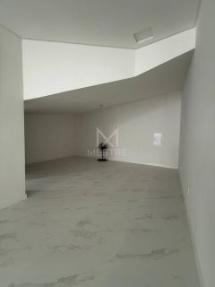 SALA COMERCIAL PARA LOCAÇÃO ANUAL NO ED. CIRO DELLAGNELO