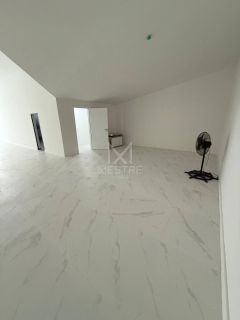SALA COMERCIAL PARA LOCAÇÃO ANUAL NO ED. CIRO DELLAGNELO