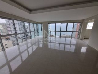 APARTAMENTO VISTA MAR COM 04 SUÍTES NO ED. OCEAN TOWER LOCALIZADO NA MEIA PRAIA