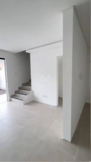 SOBRADO DE 3 DORMITÓRIOS À VENDA NA VILA NOVA, PORTO BELO SC!