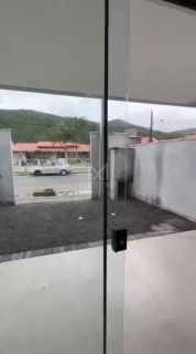 SOBRADO DE 3 DORMITÓRIOS À VENDA NA VILA NOVA, PORTO BELO SC!