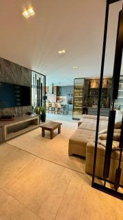 Apartamento vista mar finamente mobiliado com 03 dormitórios no Ed. Paradise no Centro de Itapema | Ref. 181749