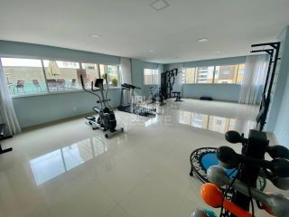 APARTAMENTO 03 SUÍTES MOBILIADO NO ED. CORAL GABLES LOCALIZADO NA MEIA PRAIA