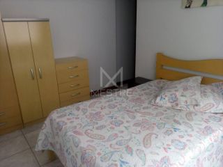APARTAMENTO MOBILIADO NO ED. SELENT LOCALIZADO NA MEIA PRAIA