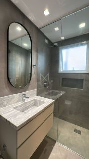 APARTAMENTO DE ALTO PADRÃO COM VISTA MAR INCRÍVEL PARA LOCAÇÃO ANUAL LOCALIZADO NO CENTRO DE ITAPEMA