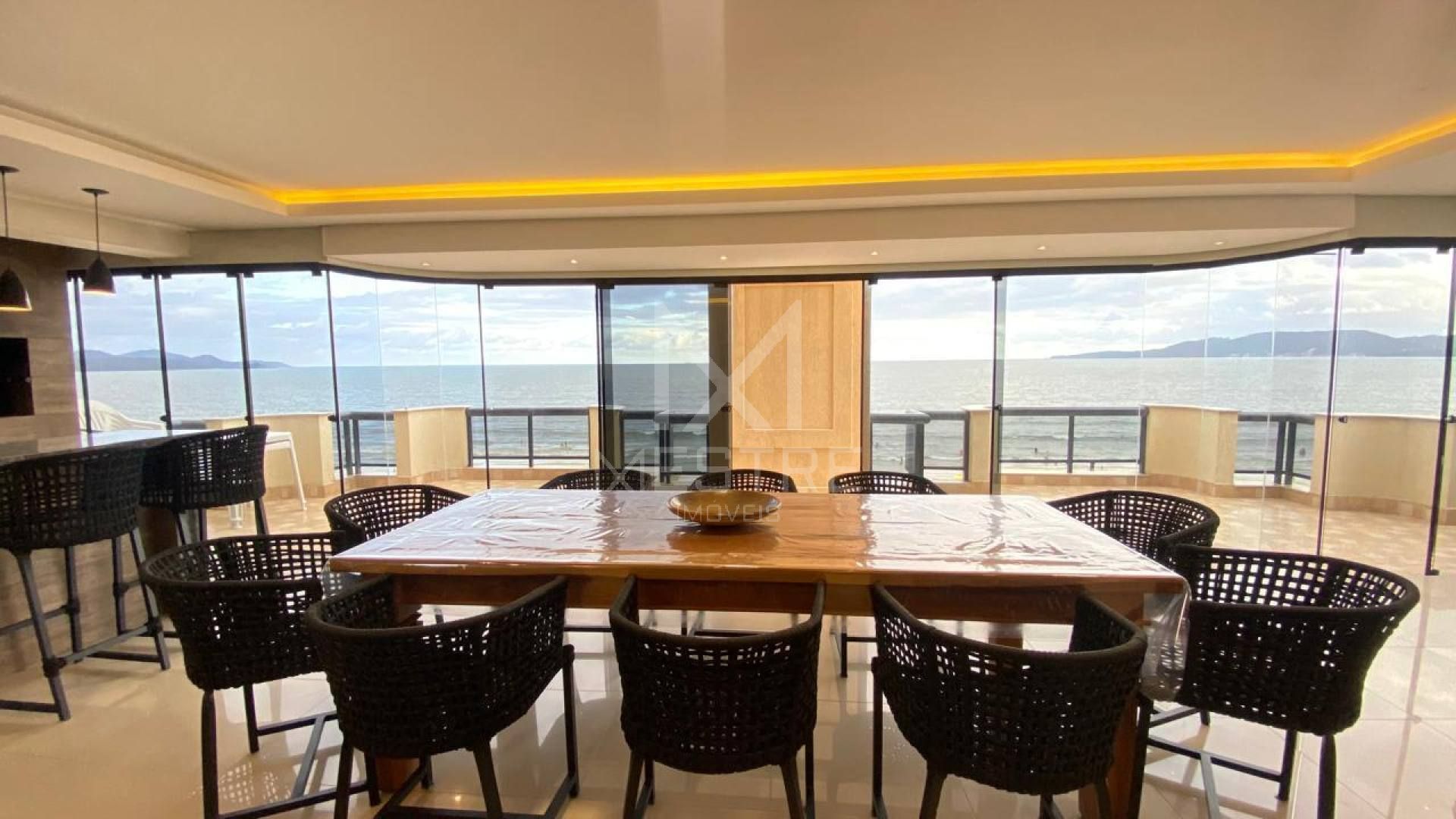 ILIODATO CORREA - COBERTURA MARAVILHOSA, FRENTE MAR NA MEIA PRAIA!