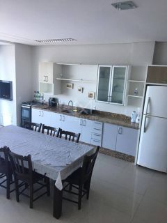 SOBRADO FRENTE MAR DISPONÍVEL PARA LOCAÇÃO ANUAL EM SANTA CATARINA! REF: 185889