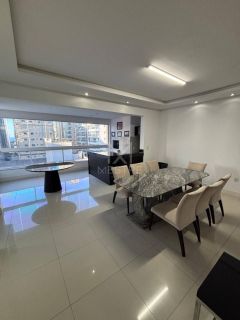 APARTAMENTO 2 SUÍTES E 3 VAGAS DE GARAGEM EM MEIA PRAIA - REF