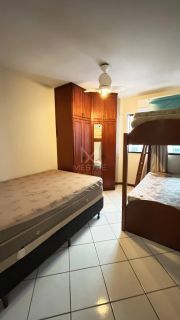 APARTAMENTO PARA TEMPORADA COM 03 DORM. NO CORAÇÃO DA MEIA PRAIA