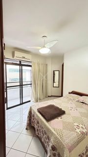 APARTAMENTO PARA TEMPORADA COM 03 DORM. NO CORAÇÃO DA MEIA PRAIA