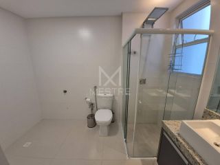 APARTAMENTO PARA LOCAÇÃO ANUAL COM 03 SUÍTES NA MEIA PRAIA